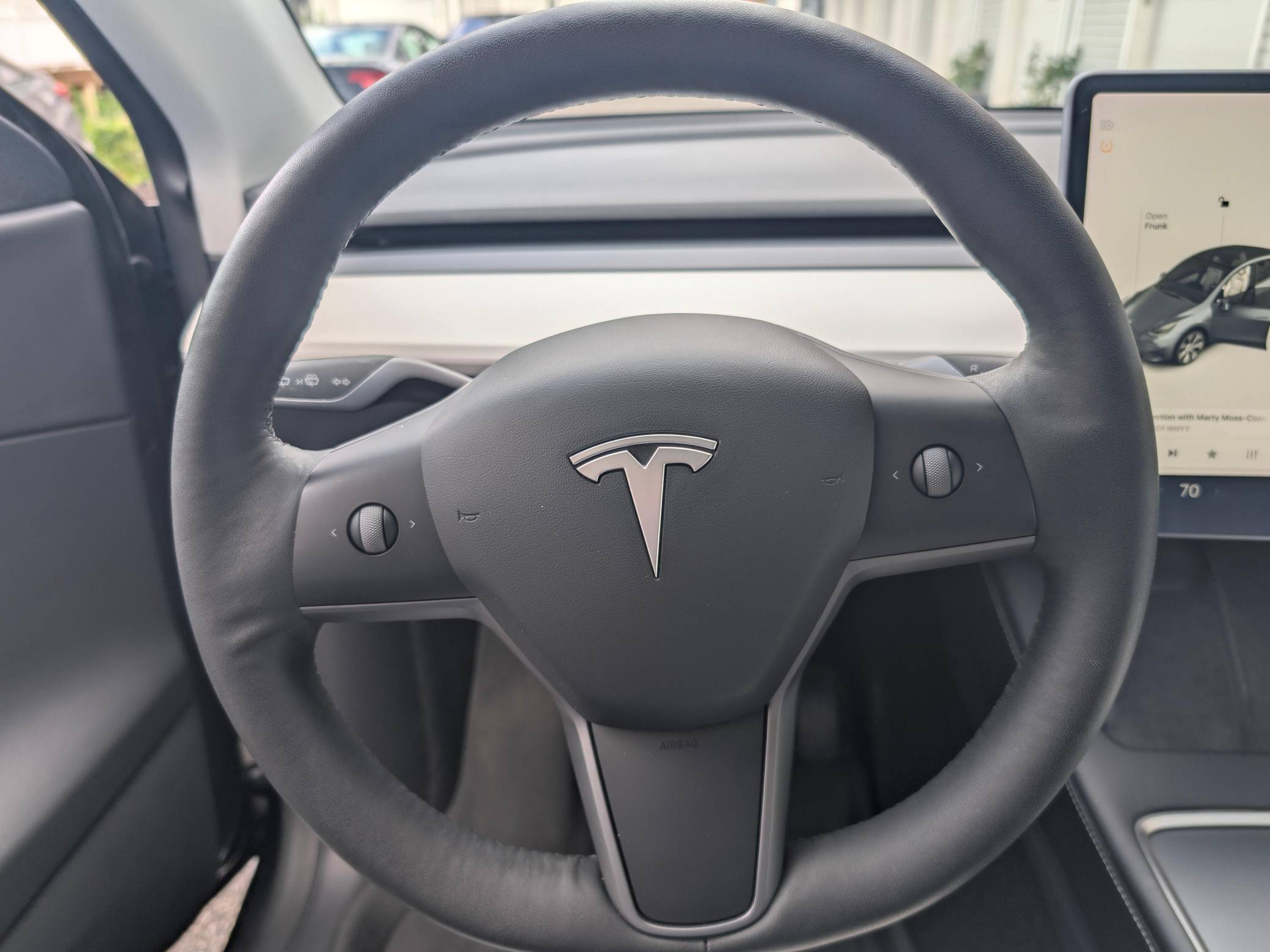 2022 Tesla Model Y Long Range AWD Interior 8