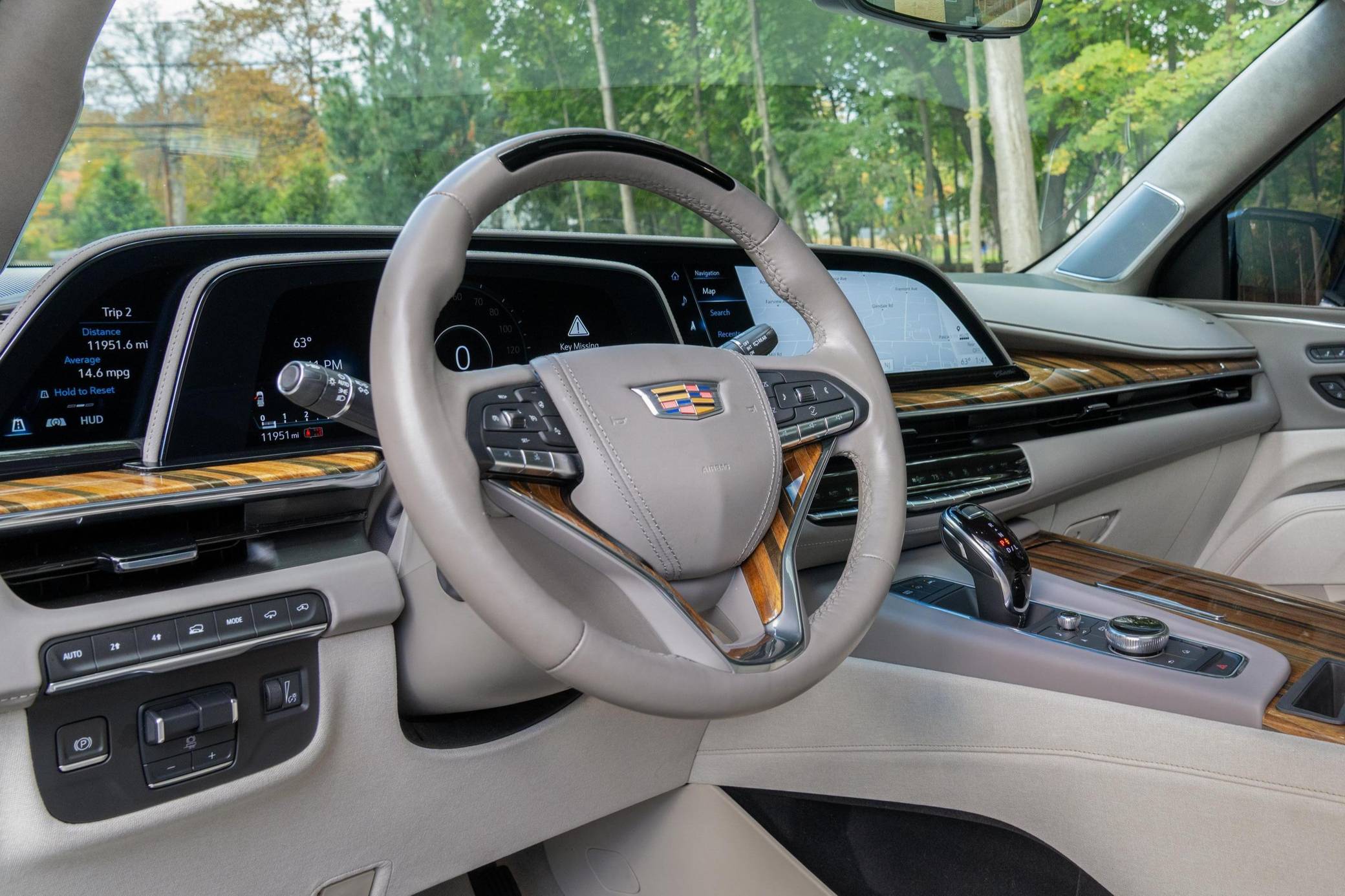 2023 Cadillac Escalade 4WD Sport Platinum Interior 1