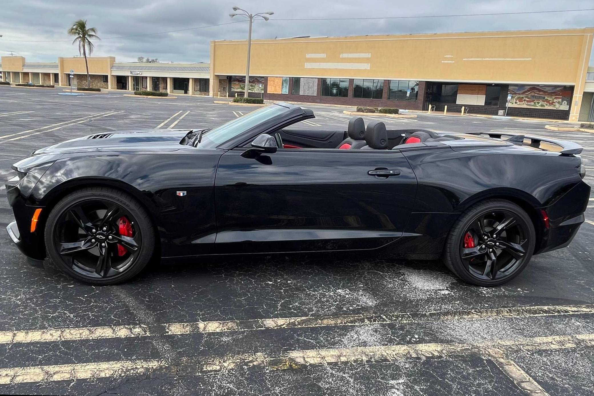 2023 Chevrolet Camaro 2SS Convertible Exterior 3