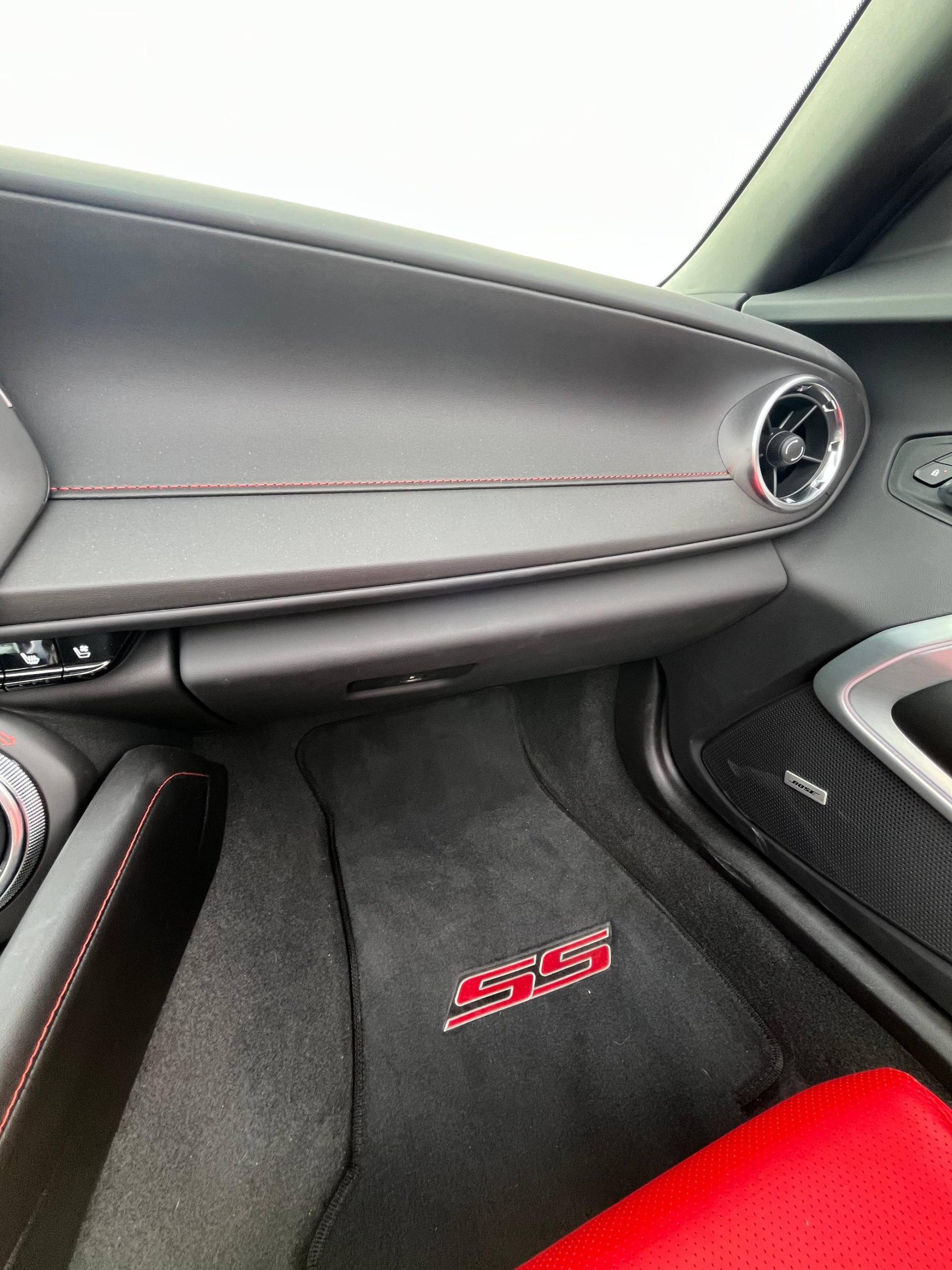 2023 Chevrolet Camaro 2SS Convertible Interior 12