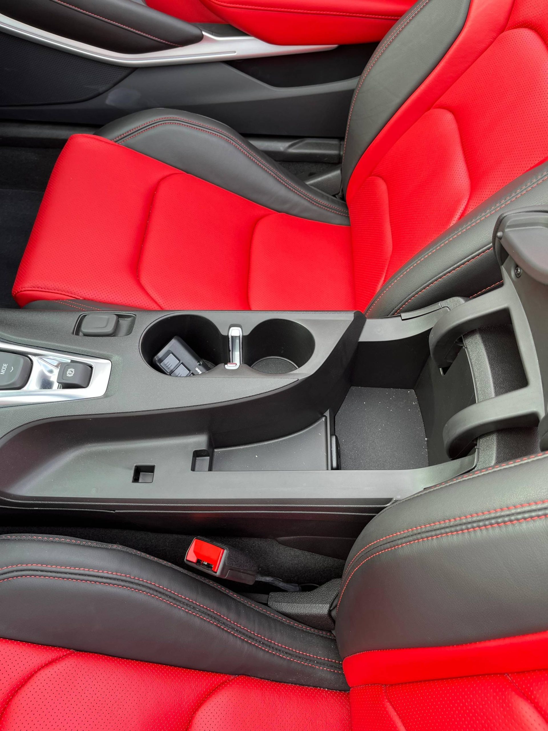 2023 Chevrolet Camaro 2SS Convertible Interior 18