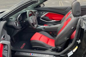 2023 Chevrolet Camaro 2SS Convertible Interior 5