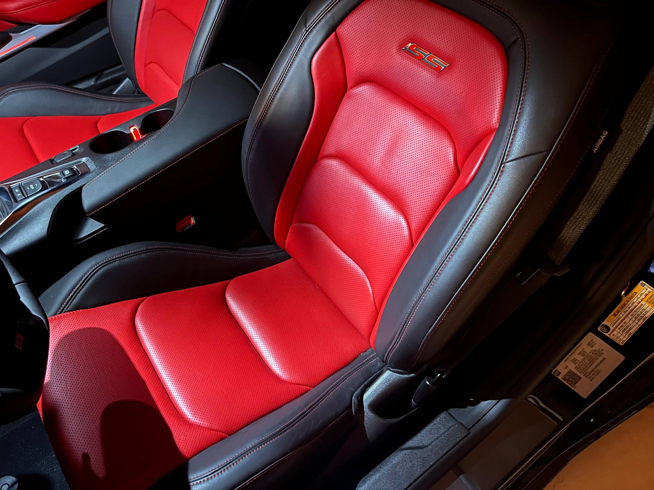 2023 Chevrolet Camaro 2SS Convertible Interior 6