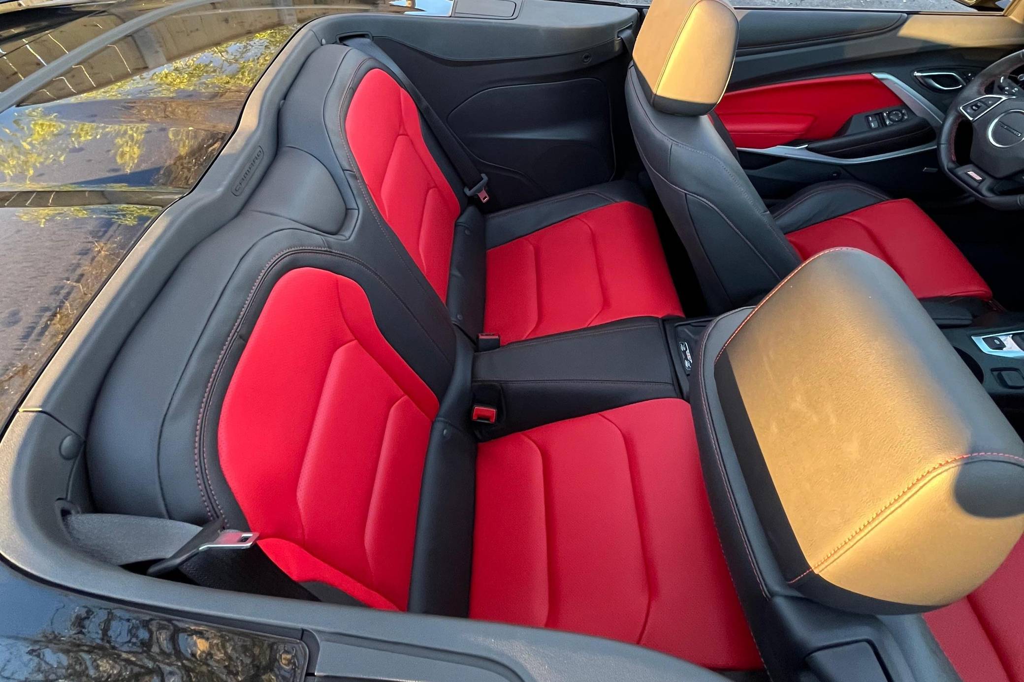 2023 Chevrolet Camaro 2SS Convertible Interior 9