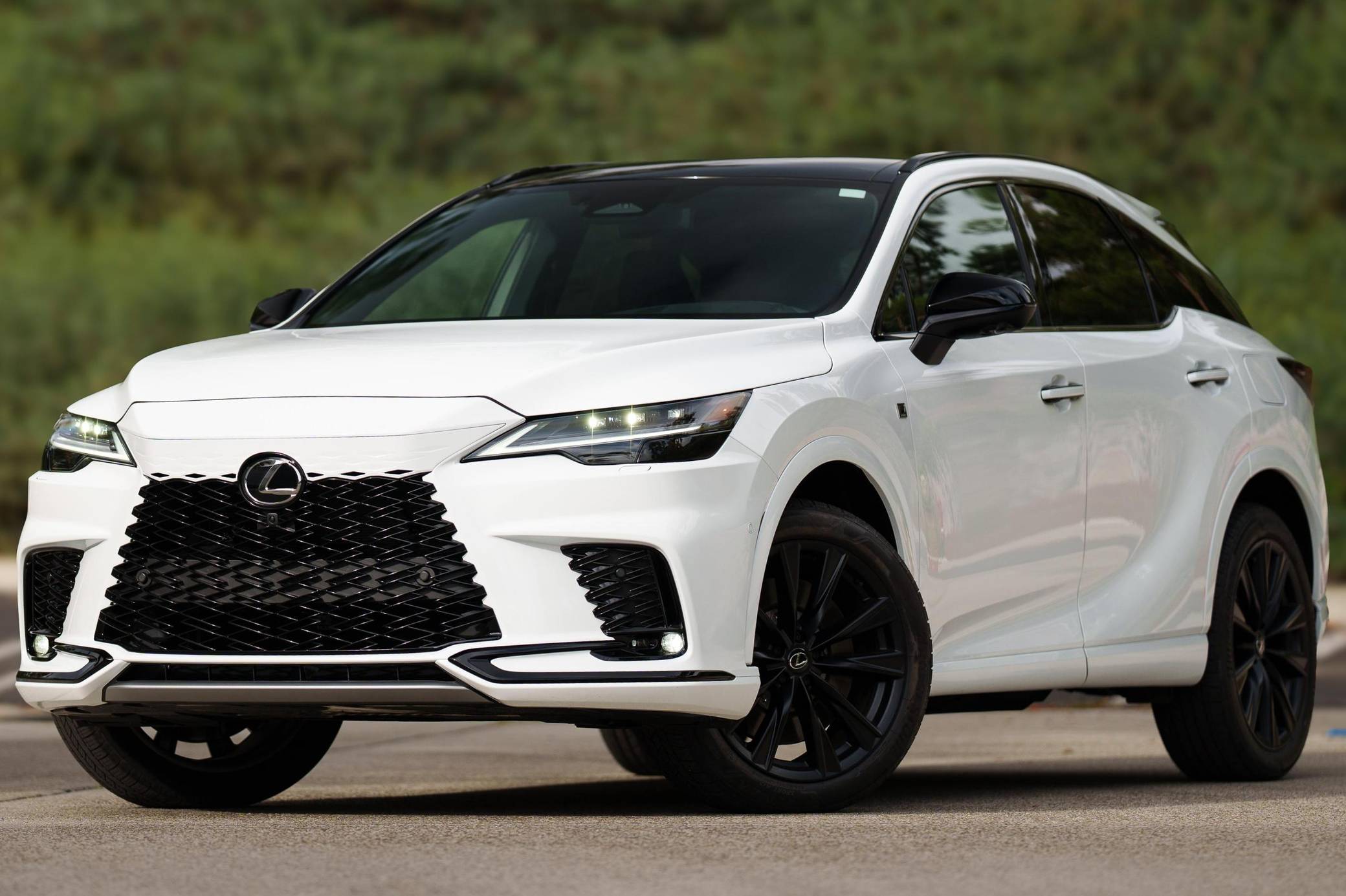 2023 Lexus RX 500h F Sport Performance Exterior 1