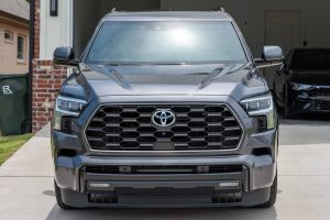 2023 Toyota Sequoia Platinum 4×4 Exterior 2