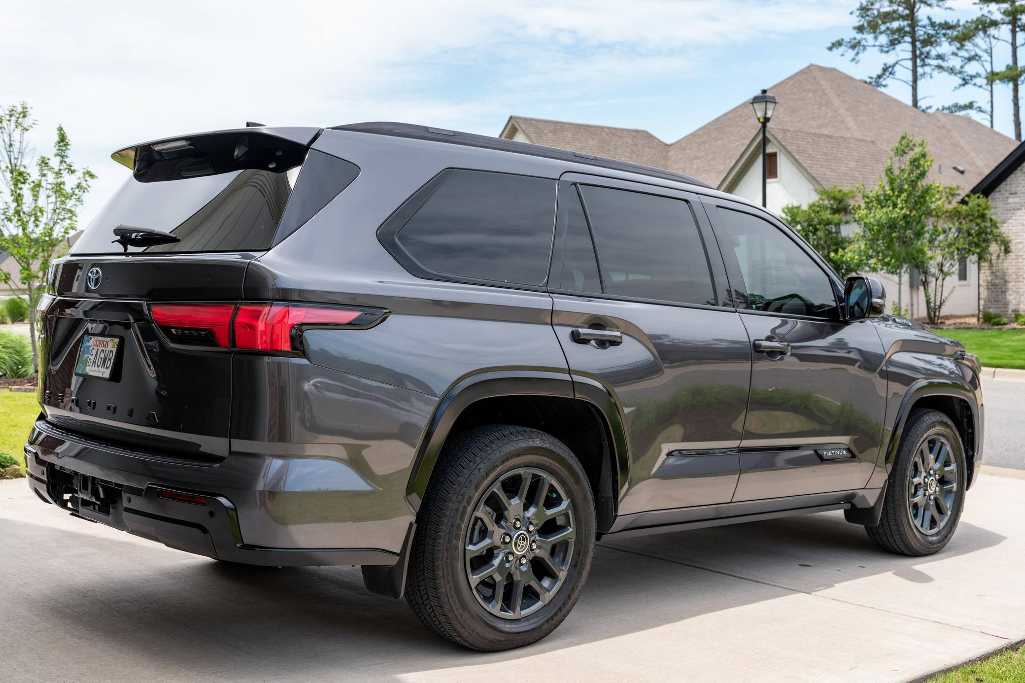 2023 Toyota Sequoia Platinum 4x4 Exterior 4