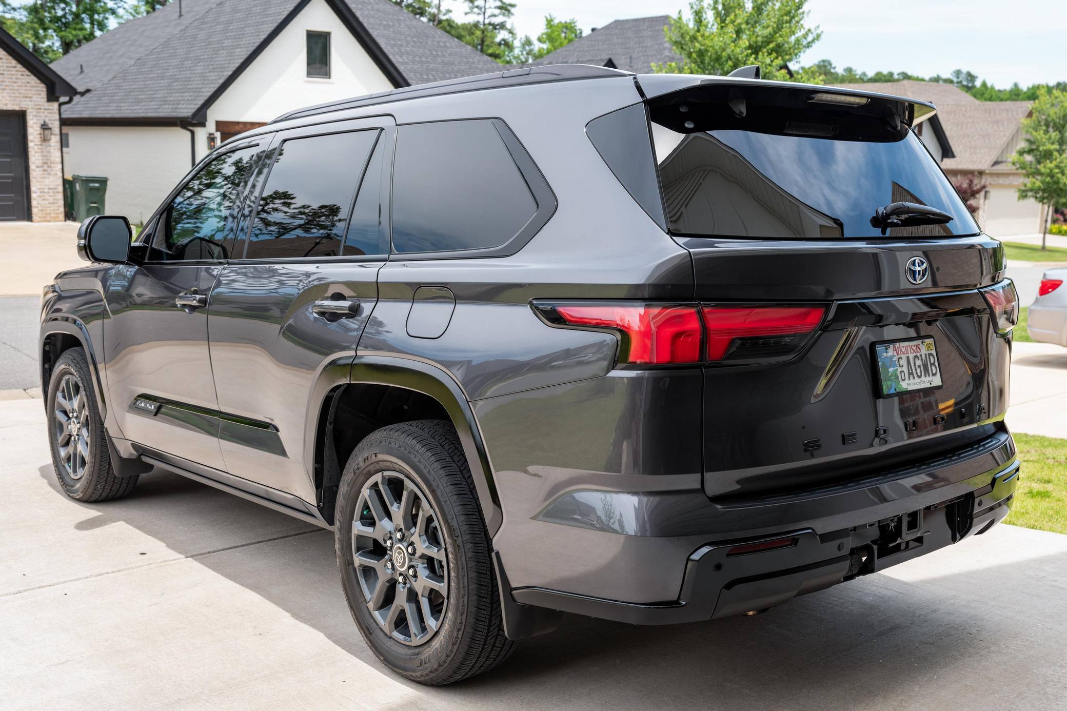 2023 Toyota Sequoia Platinum 4x4 Exterior 7