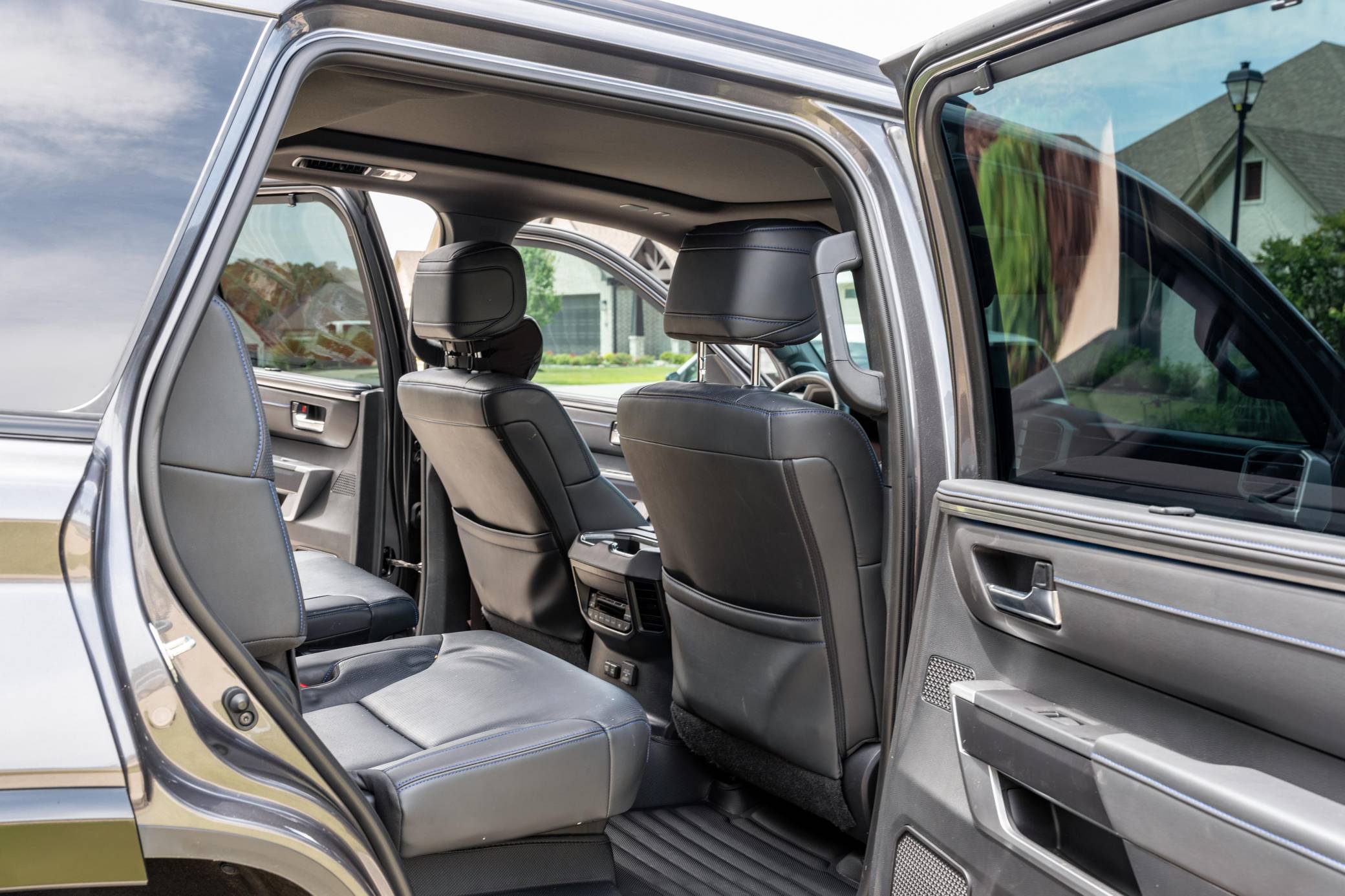 2023 Toyota Sequoia Platinum 4x4 Interior 9