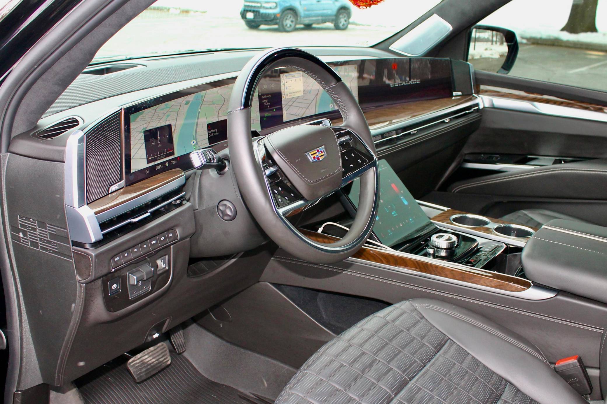 2025 Cadillac Escalade ESV 4WD Sport Platinum Interior 1