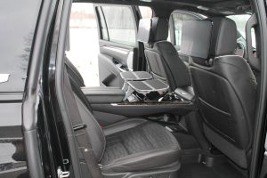 2025 Cadillac Escalade ESV 4WD Sport Platinum Interior 9