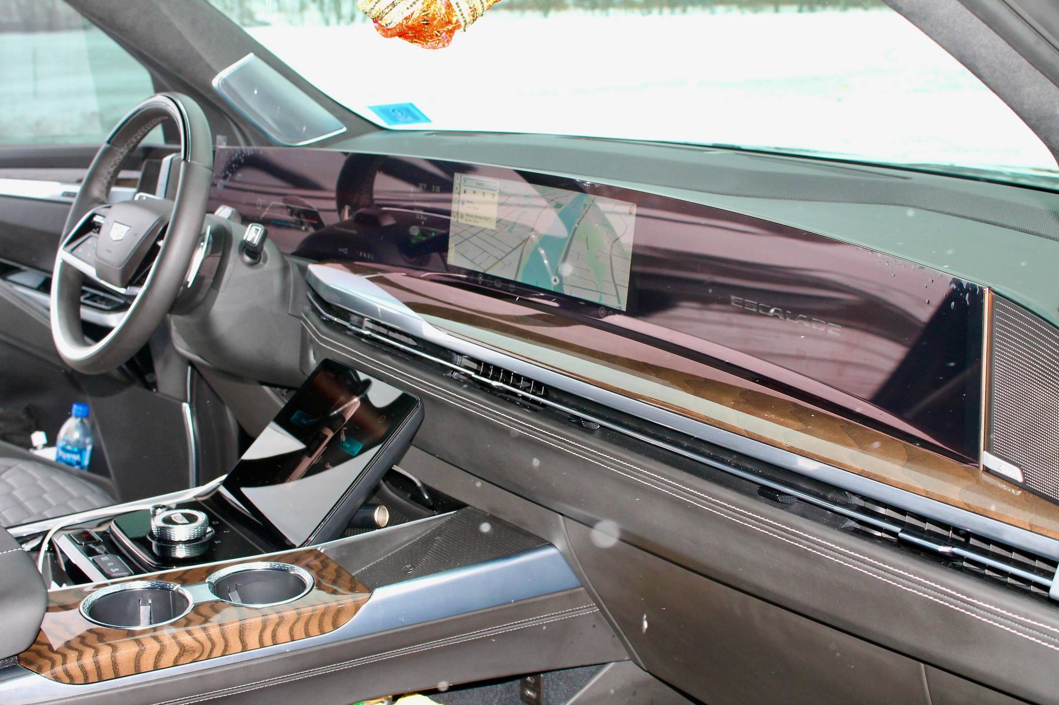 2025 Cadillac Escalade ESV 4WD Sport Platinum Interior 9
