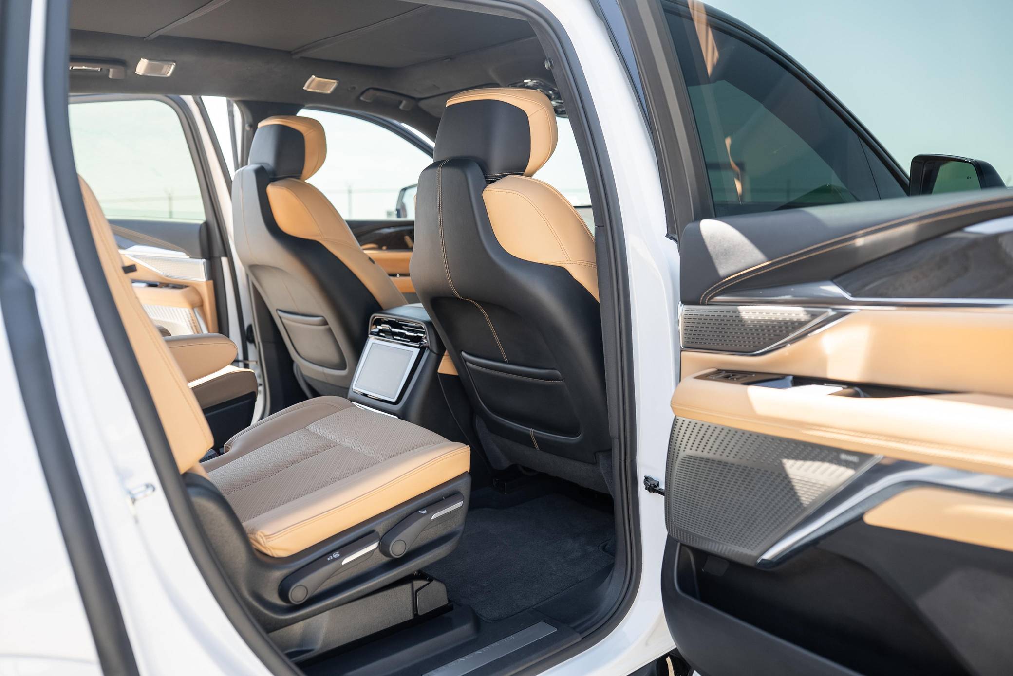 2025 Cadillac Escalade IQ Sport 2 Interior 11