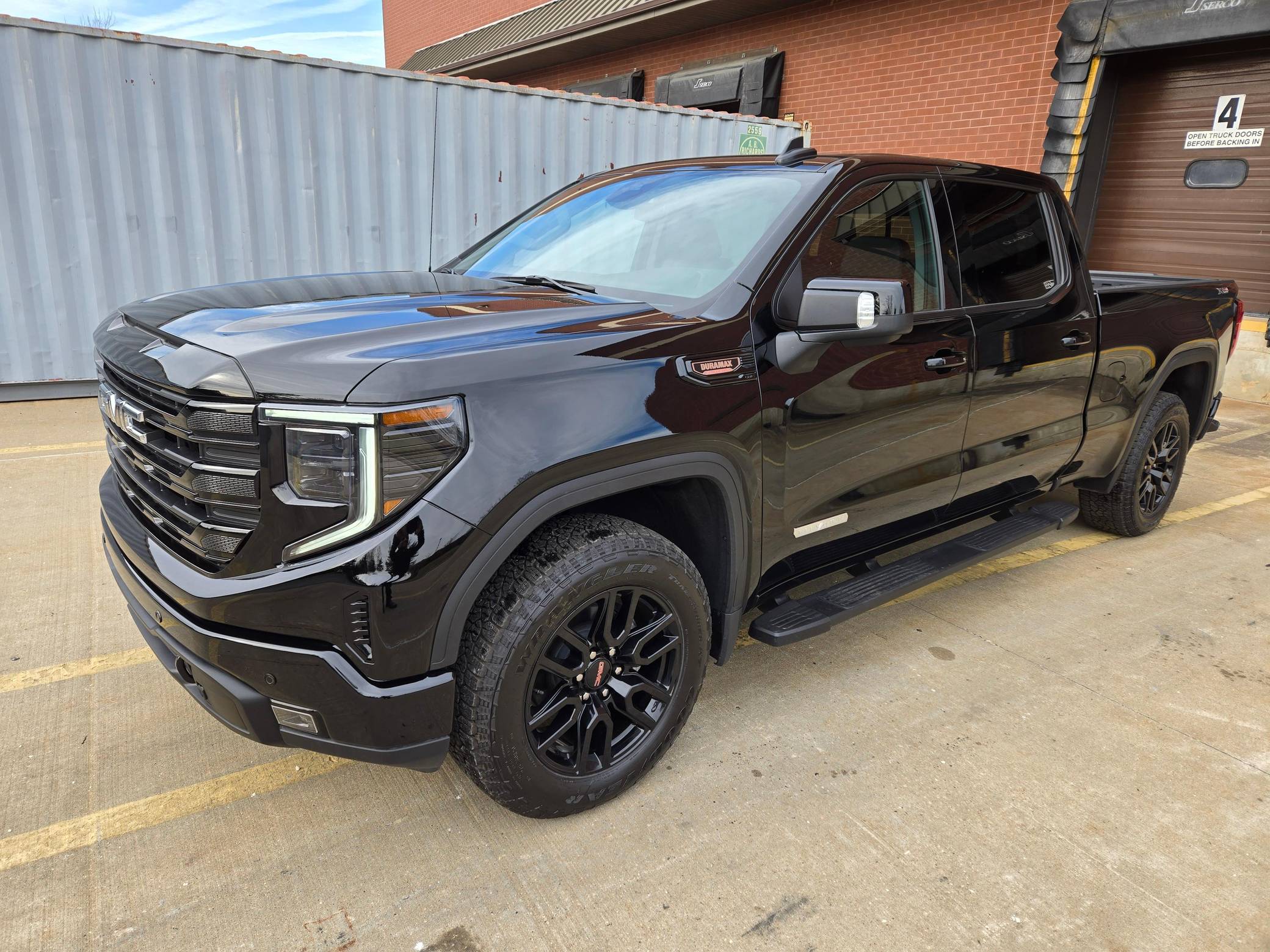 2025 GMC Sierra 1500 Elevation Crew Cab 4x4 Exterior 19