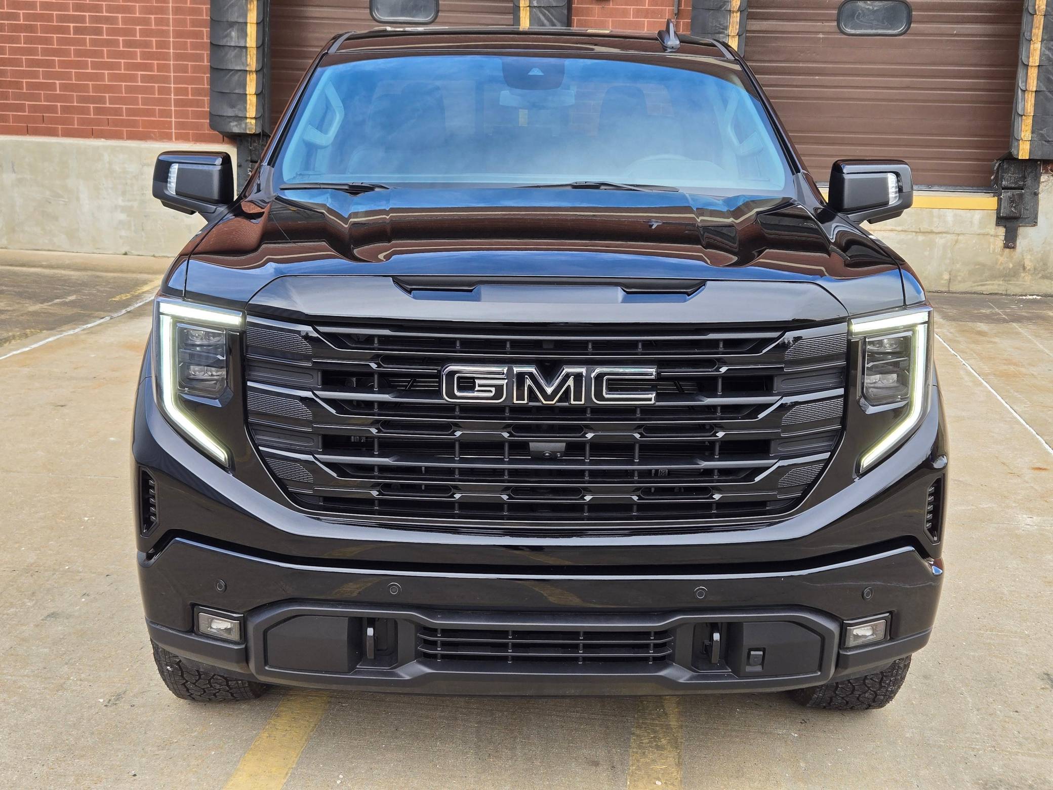 2025 GMC Sierra 1500 Elevation Crew Cab 4x4 Exterior 7
