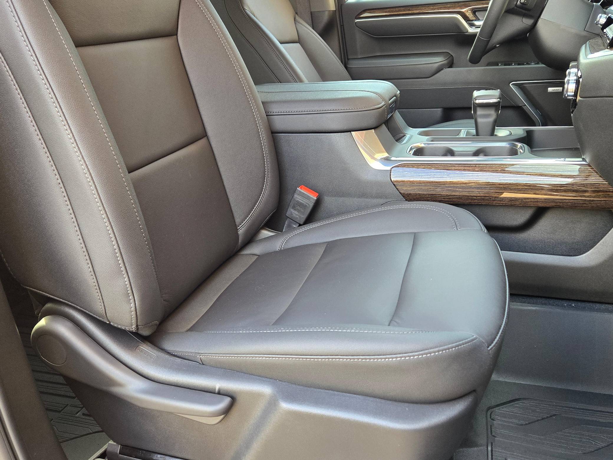 2025 GMC Sierra 1500 Elevation Crew Cab 4x4 Interior 10