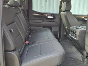 2025 GMC Sierra 1500 Elevation Crew Cab 4×4 Interior 15