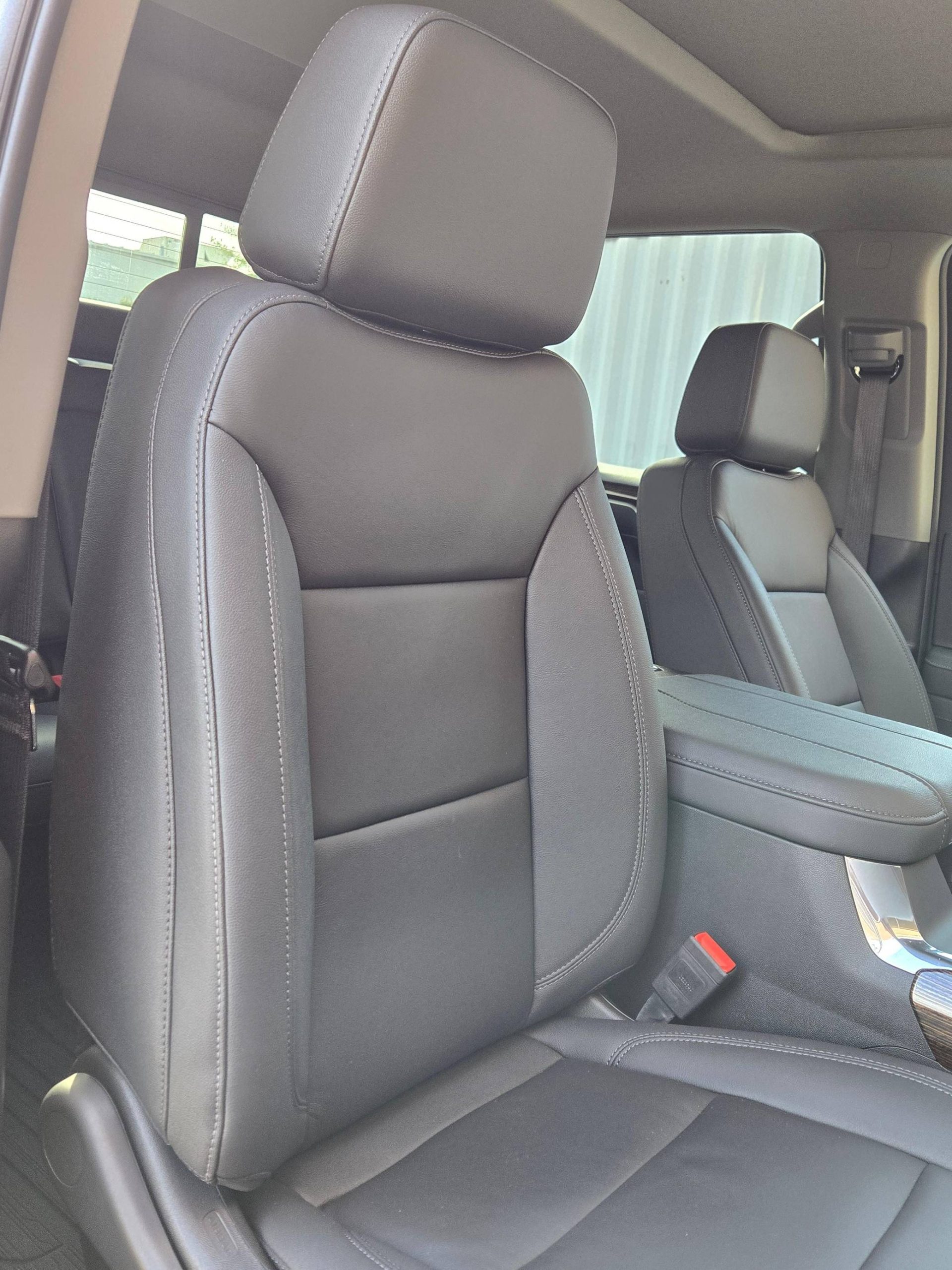 2025 GMC Sierra 1500 Elevation Crew Cab 4x4 Interior 8